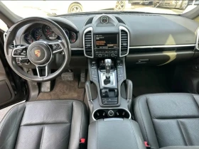 Porsche Cayenne 2016/101000KM/ЛЮК/4x4/Carfax, снимка 10