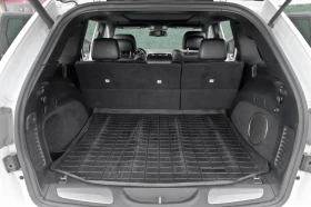 Jeep Grand cherokee 5.7 HEMI SRT8 оптика ZF 8 скорости, снимка 10