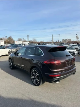 Porsche Cayenne 2016/101000KM/ЛЮК/4x4/Carfax - 17550 € / 34324.82 лв. - 12462428 3