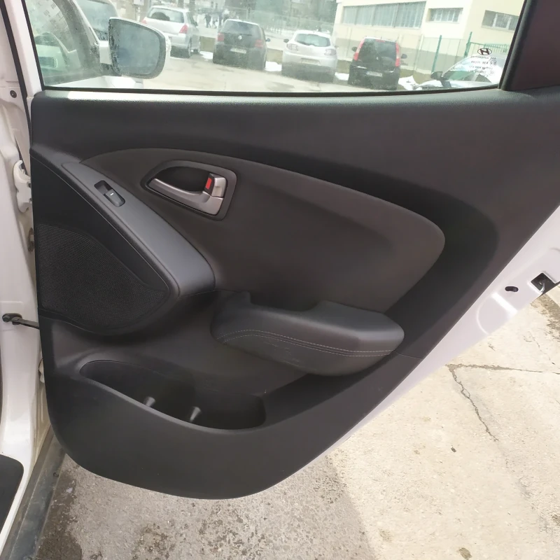 Hyundai IX35 ГАЗ 4х4, снимка 15 - Автомобили и джипове - 49503014