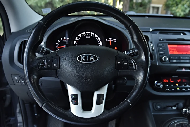 Kia Sportage KIA Sportage crdi awd, снимка 11 - Автомобили и джипове - 52711939