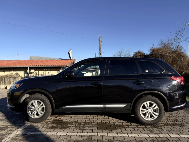 Mitsubishi Outlander, снимка 5 - Автомобили и джипове - 52957149