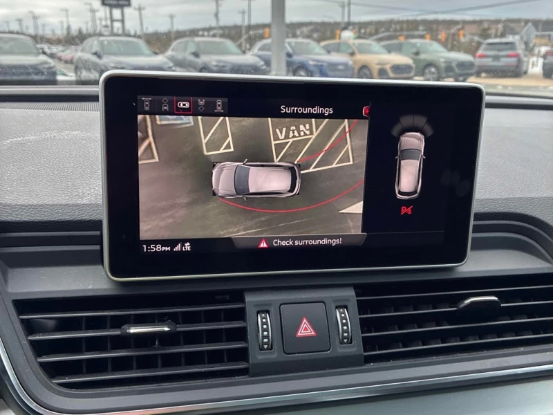 Audi Q5 * Technik * CARFAX * ПОДГРЕВ* 360 КАМЕРИ* , снимка 17 - Автомобили и джипове - 53335162