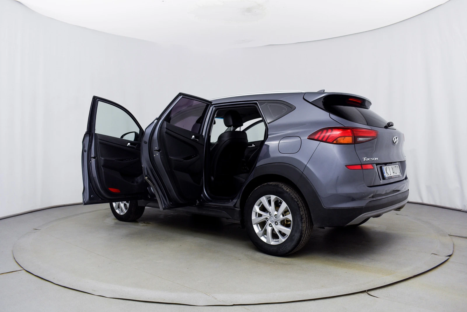 Hyundai Tucson 2.0 CRDI - изображение 7