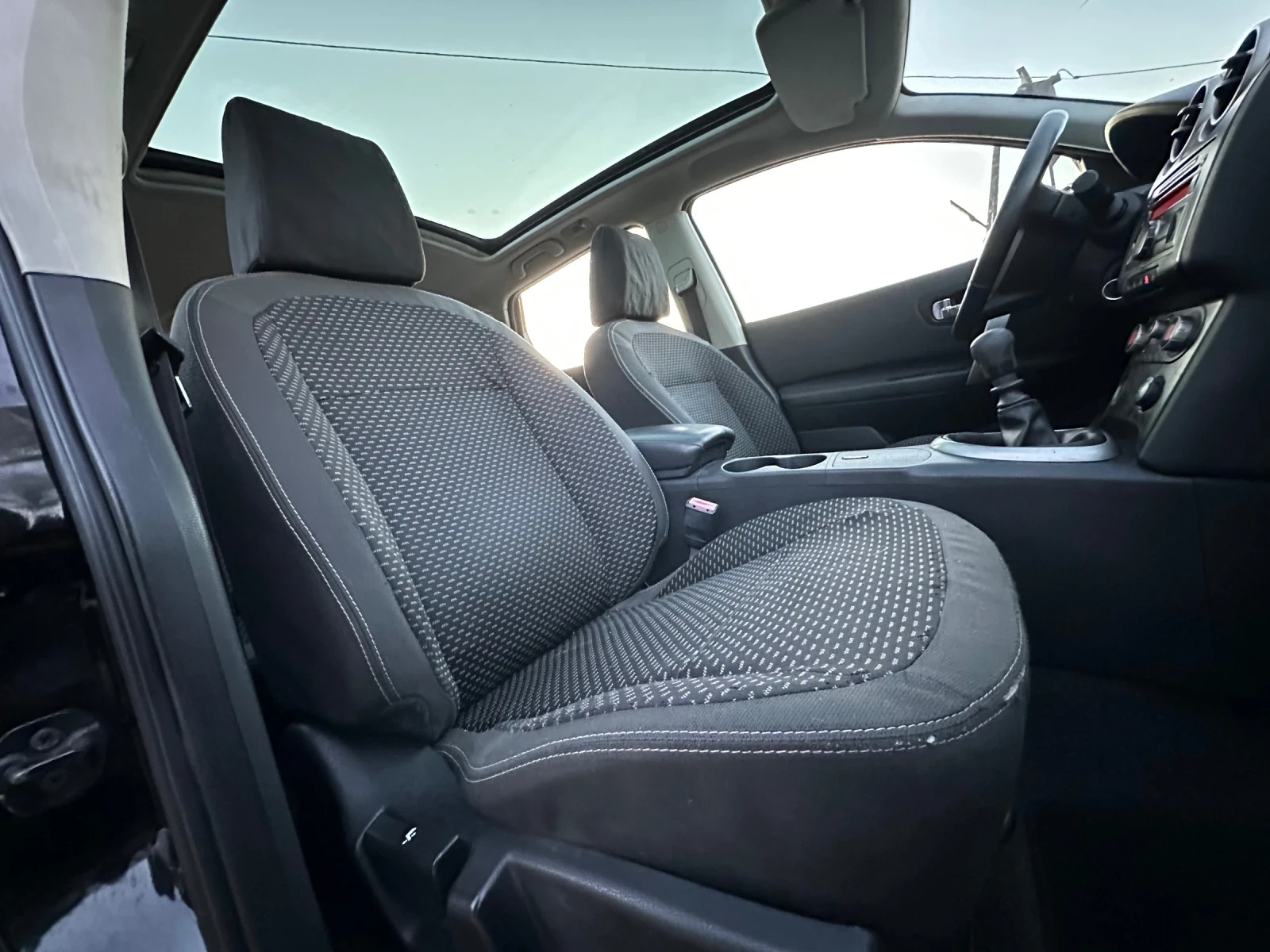 Nissan Qashqai 1.5DCI - изображение 9