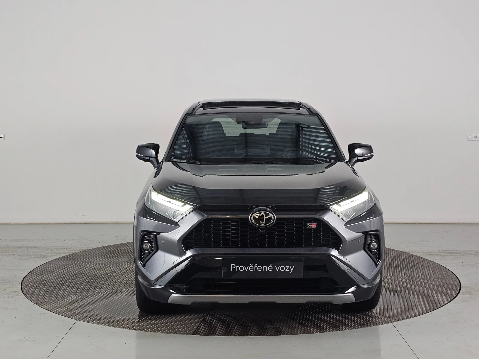 Toyota Rav4 2.5 HEV GR SPORT 4x4| 360º| TOP PANORAMA - изображение 2
