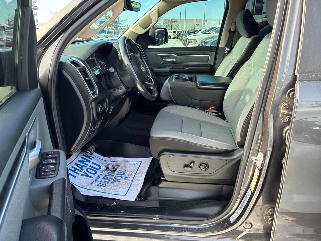 Dodge RAM 1500 * Big Horn * CARFAX * ��� ������������ ������ | Mobile.bg � ����������� 5