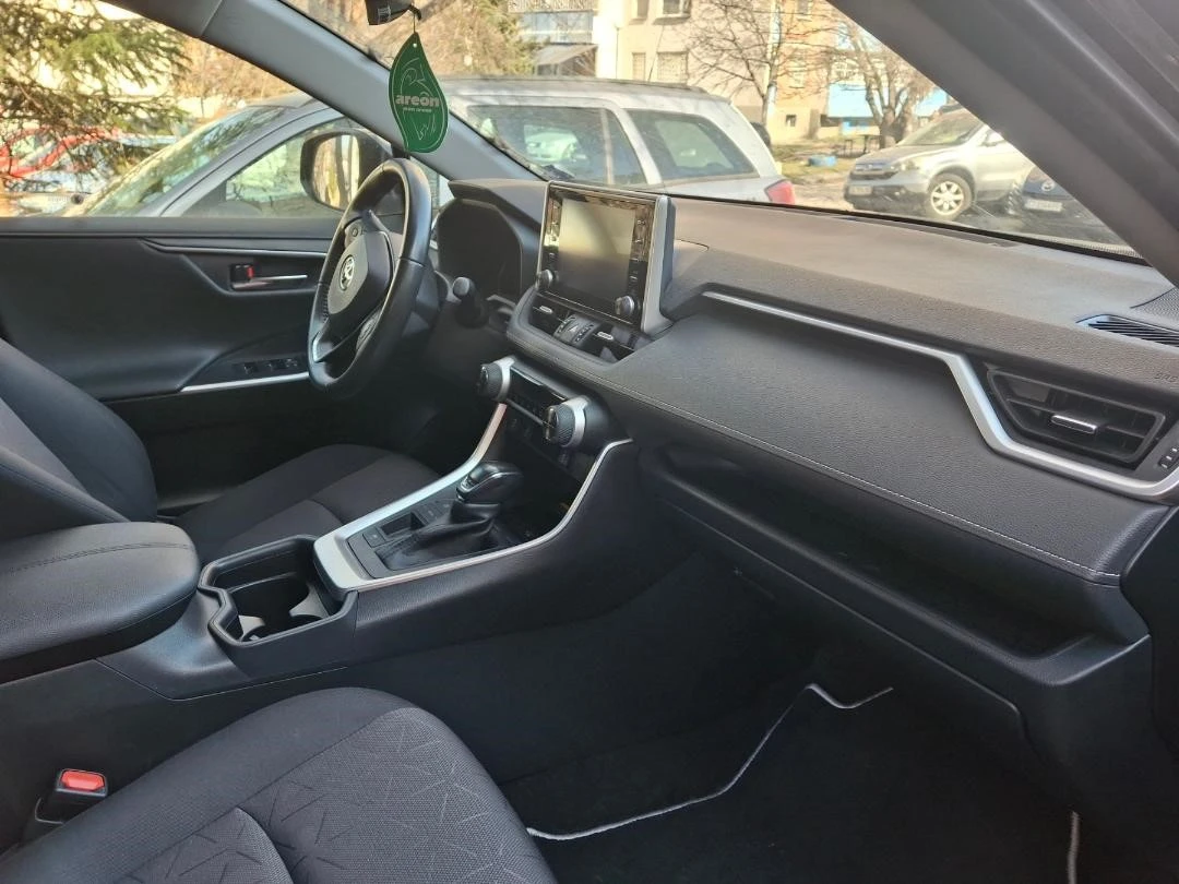 Toyota Rav4 Team Deutschland, снимка 3 - Автомобили и джипове - 53708362