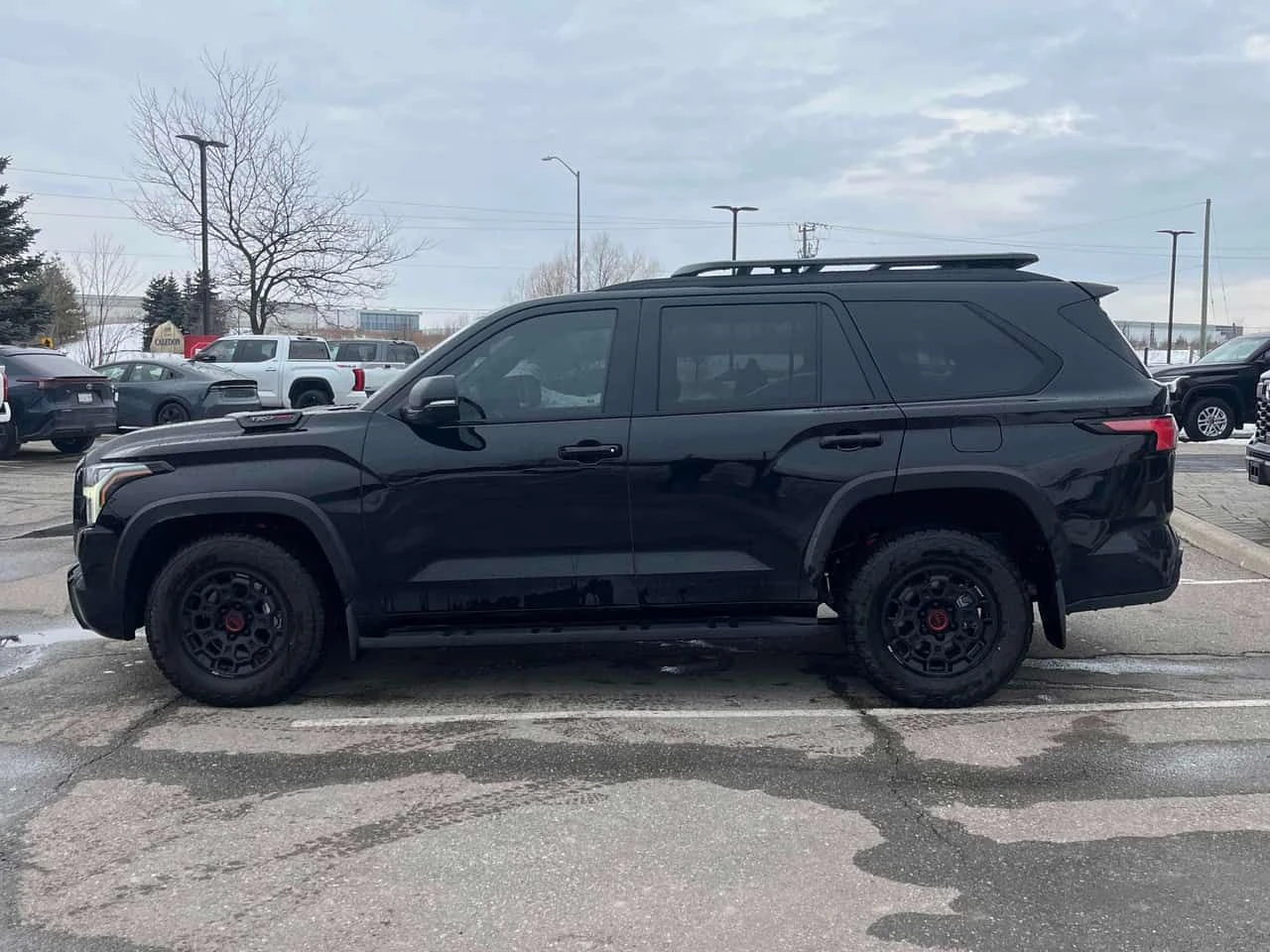 Toyota Sequoia TRD PRO /360/DIS/ОБДУХВАНЕ , снимка 2 - Автомобили и джипове - 53742924