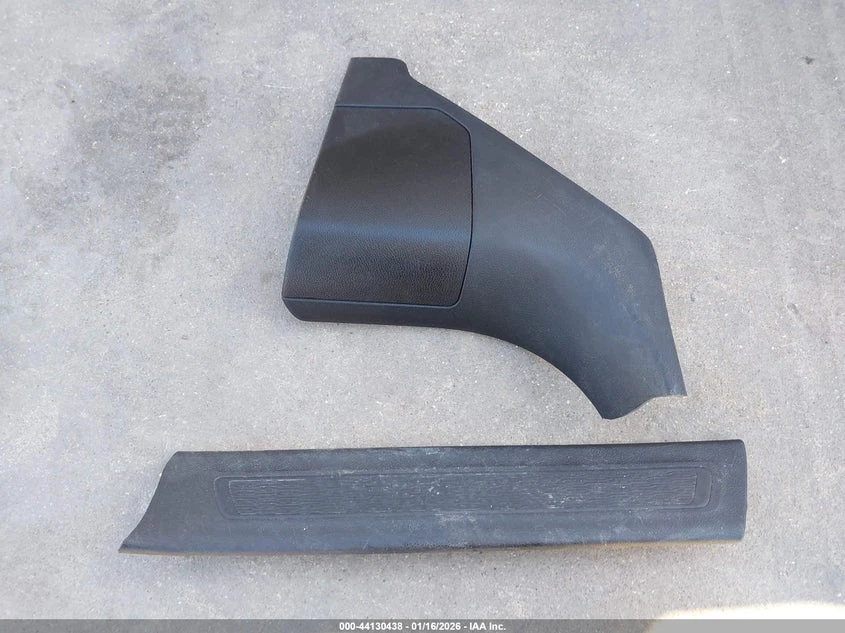 Jeep Grand cherokee 3.6l L Laredo 4X2, снимка 12 - Автомобили и джипове - 53940072