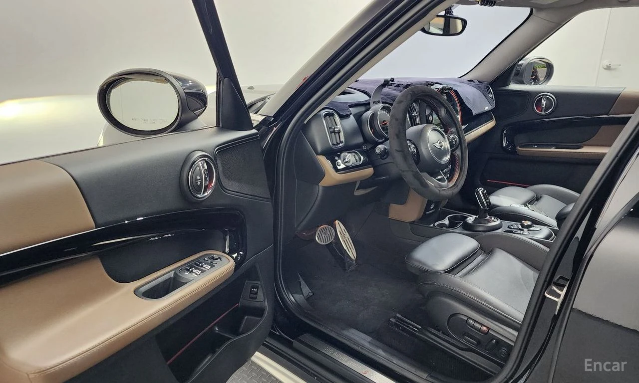 Mini Countryman S* ALL4* ПОДГРЕВ* КАМЕРА* ХЕДЪП* КЕЙЛЕС* , снимка 5 - Автомобили и джипове - 54580386