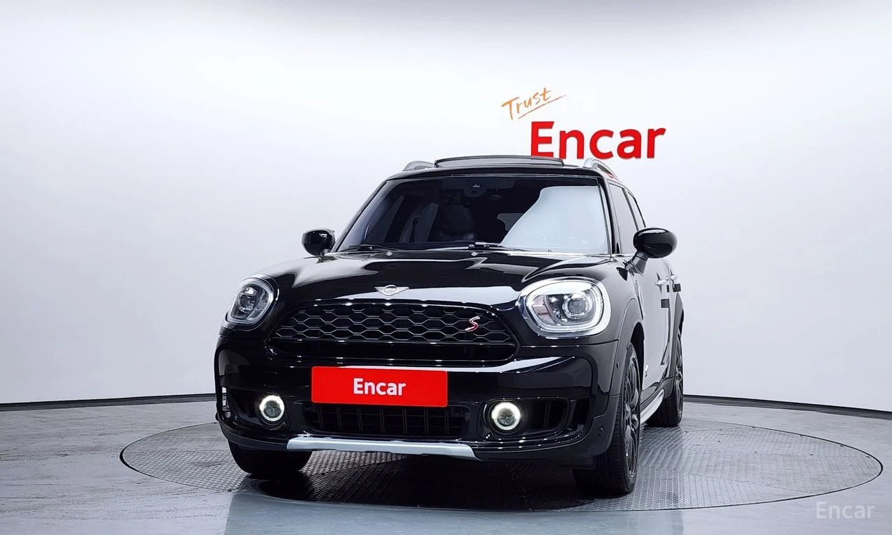 Mini Countryman S* ALL4* ПОДГРЕВ* КАМЕРА* ХЕДЪП* КЕЙЛЕС* , снимка 3 - Автомобили и джипове - 54580386