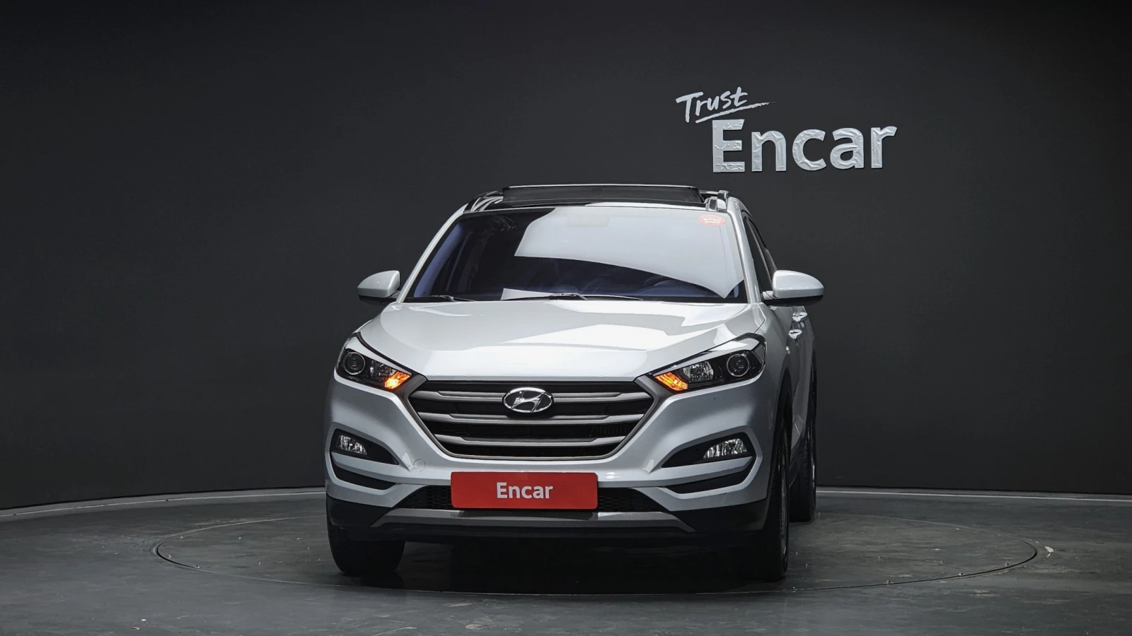Hyundai Tucson * * 1, 7D* * 2WD* * ЦЕНАДОБГ* * , снимка 3 - Автомобили и джипове - 54962223