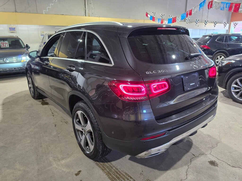 Mercedes-Benz GLC 300 2.0 4MATIC, Distronic, 360-cam, Подгрев, снимка 3 - Автомобили и джипове - 54996684