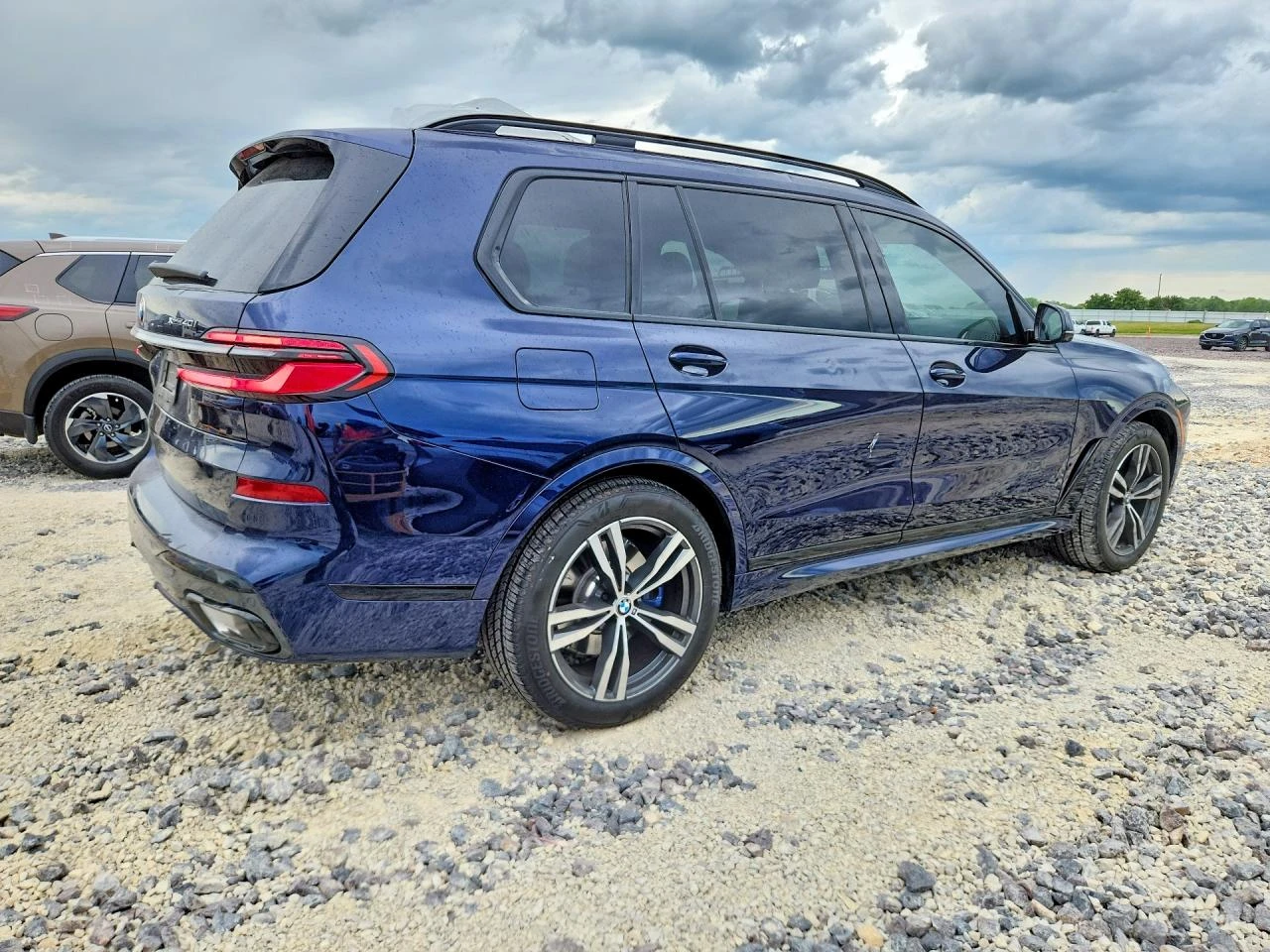 BMW X7 3.0l xDrive40I, снимка 3 - Автомобили и джипове - 55093617