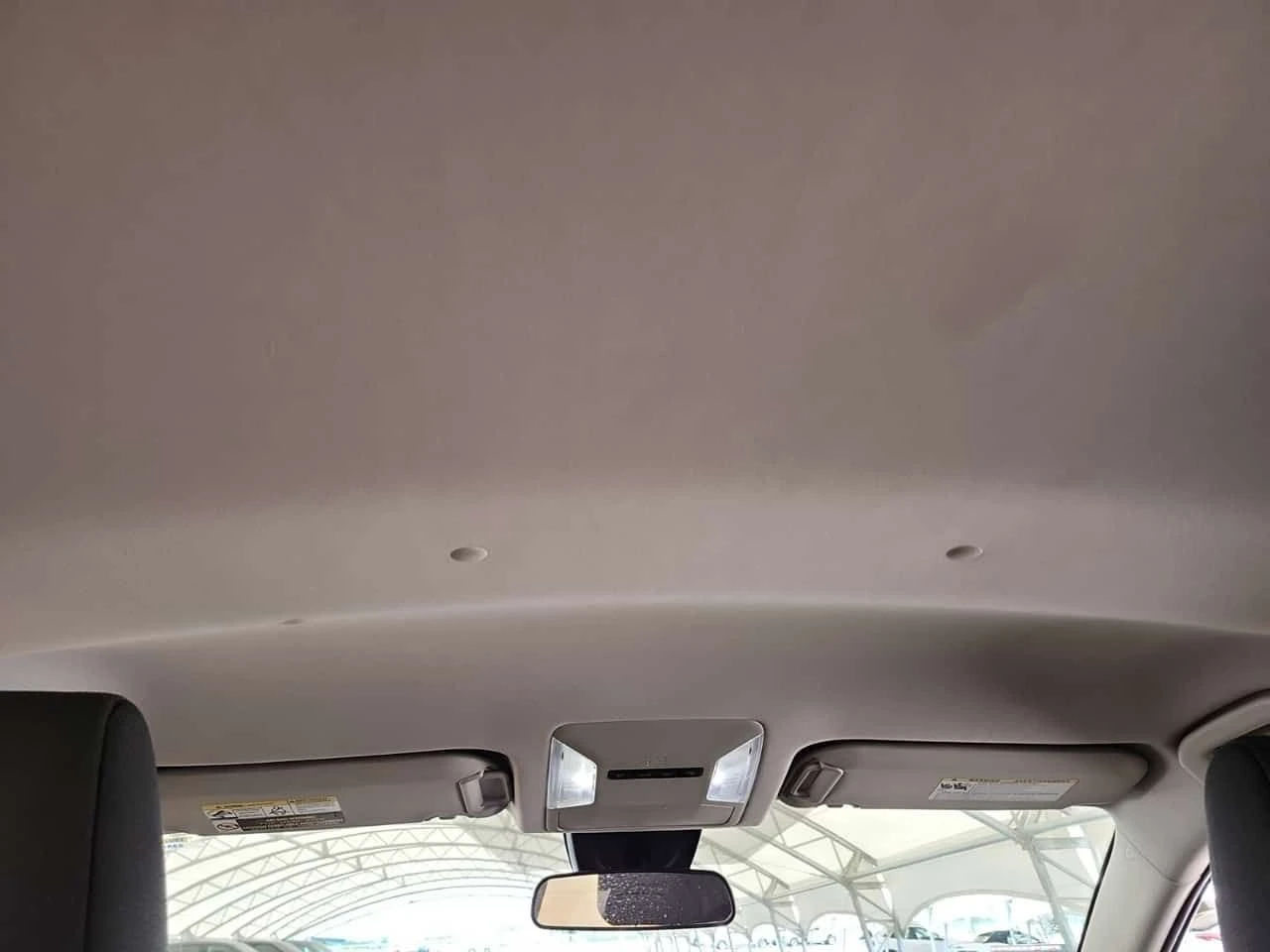Toyota Rav4 * HYBRID LE * АВТОКРЕДИТ БЕЗ ПЪРВОНАЧАЛНА ВНОСКА* , снимка 12 - Автомобили и джипове - 55263038