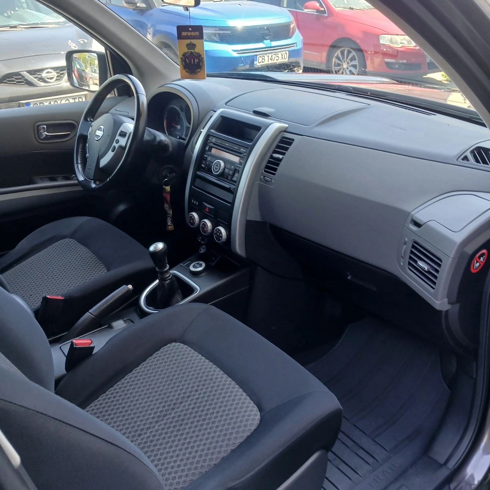 Nissan X-trail 6 СКОРОСТИ 4х4 , снимка 10 - Автомобили и джипове - 55556923