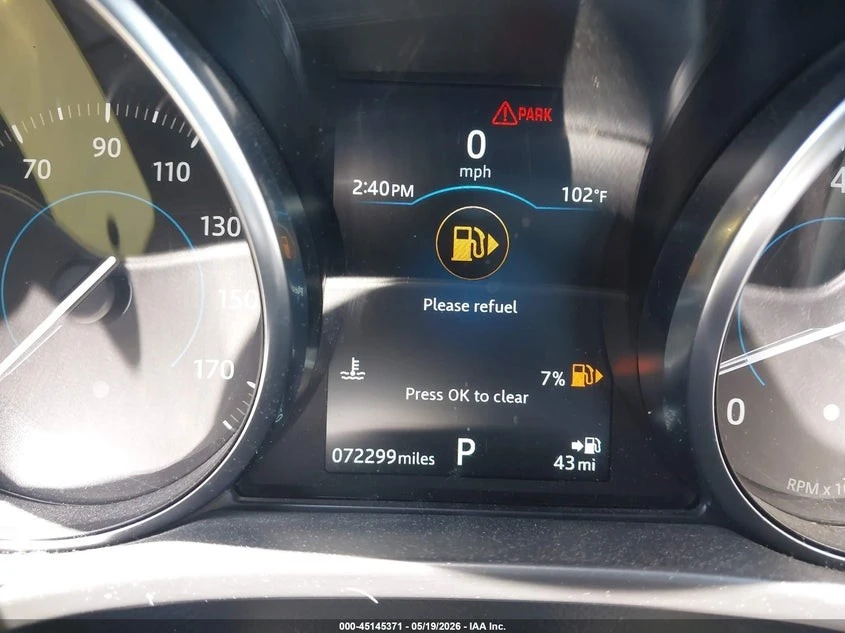 Jaguar F-PACE * PREMIUM* P250* AWD* ПАНО* KEYLESS* Camera* ПОДГР, снимка 15 - Автомобили и джипове - 55615106