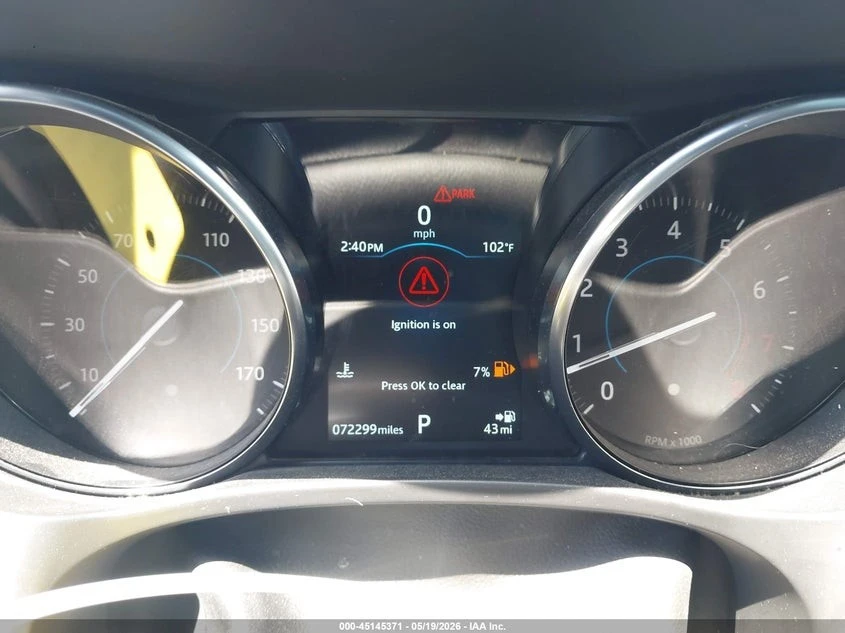 Jaguar F-PACE * PREMIUM* P250* AWD* ПАНО* KEYLESS* Camera* ПОДГР, снимка 7 - Автомобили и джипове - 55615106