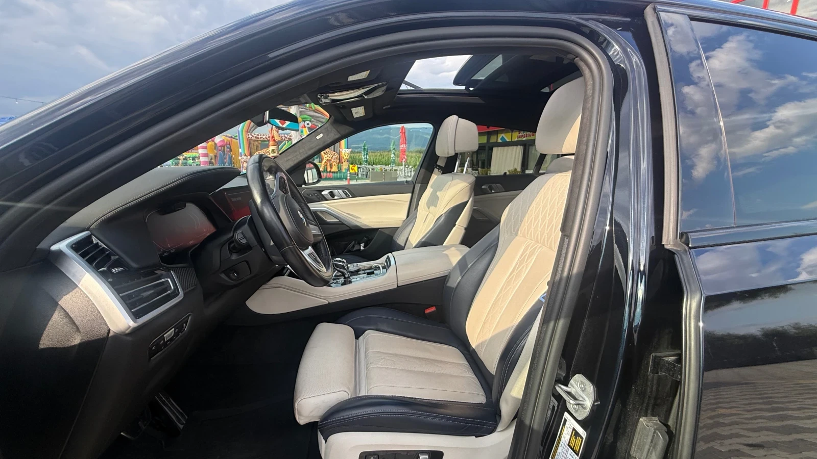 BMW X6 G06 40i / PREMIUM PACKAGE/ LASER/ MASSAGE , снимка 17 - Автомобили и джипове - 55833074