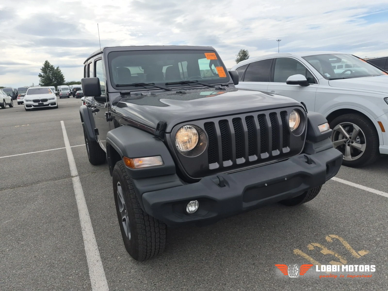 Jeep Wrangler, снимка 2 - Автомобили и джипове - 55955724