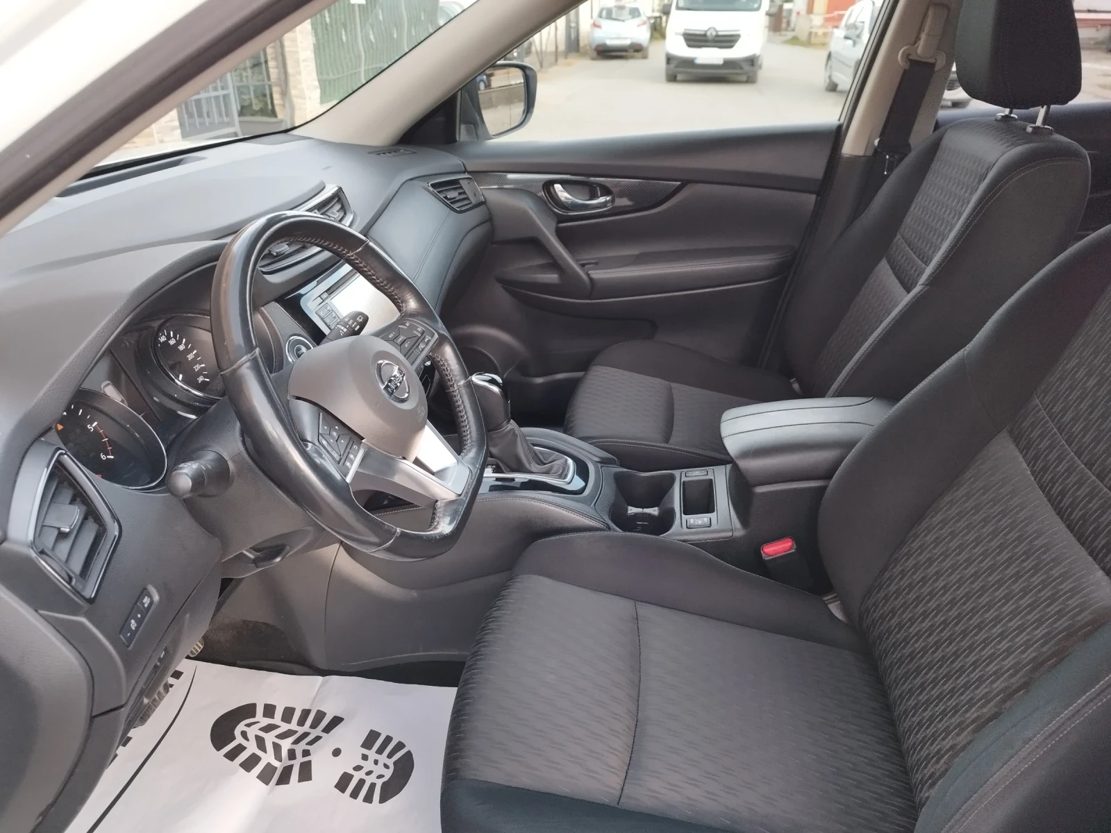 Nissan X-trail 1.6 D,  LED, NAVI, KEYLESS, 360 KAMEPA, ������  | Mobile.bg � ����������� 10