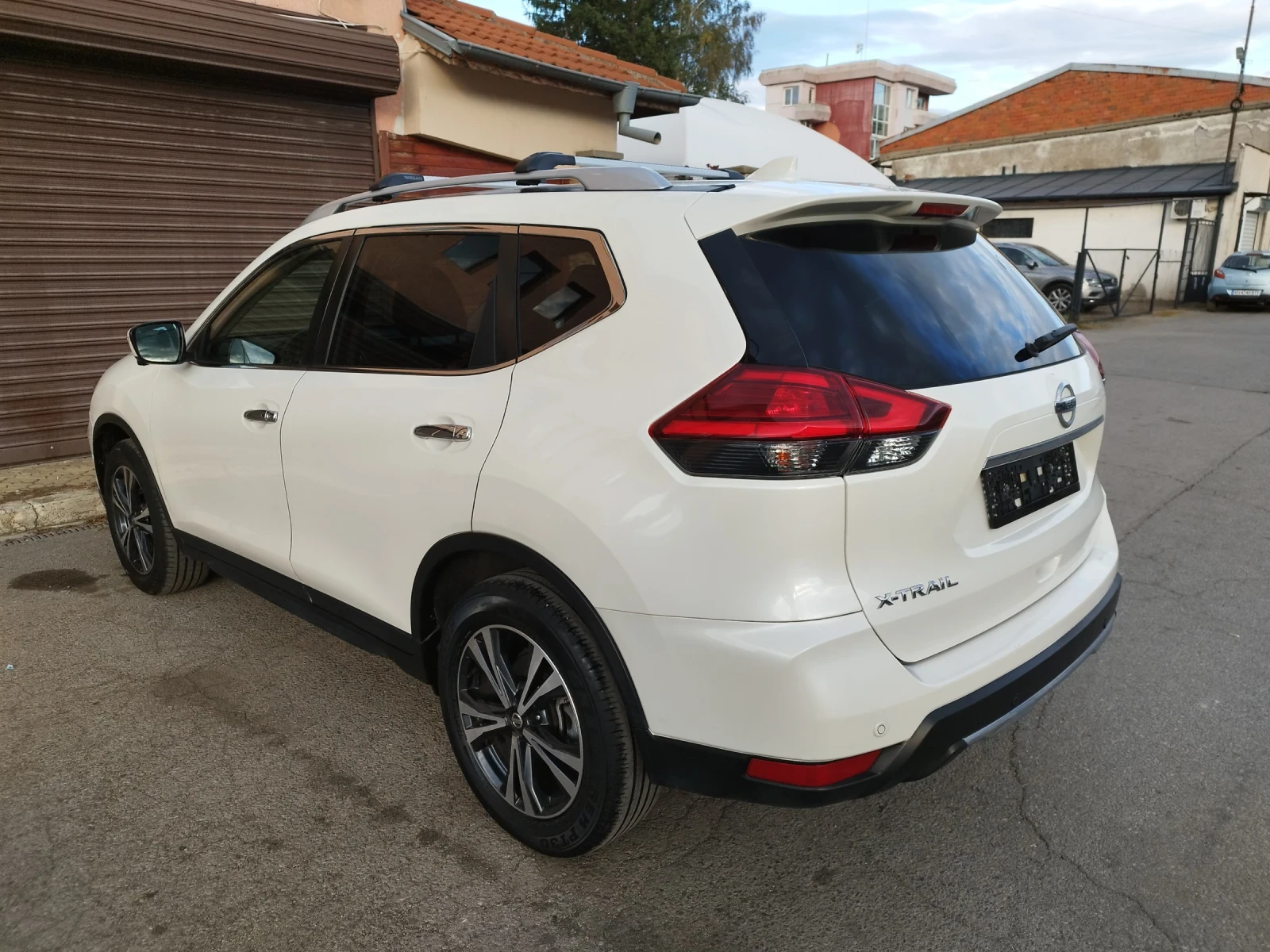 Nissan X-trail 1.6 D,  LED, NAVI, KEYLESS, 360 KAMEPA, ������  | Mobile.bg � ����������� 6