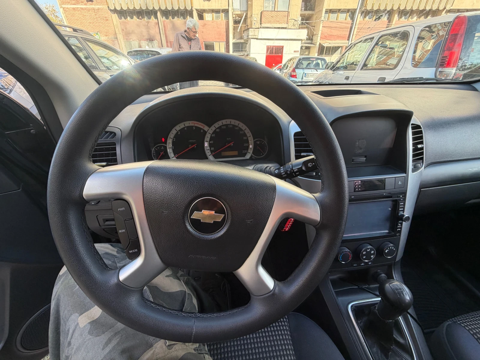 Chevrolet Captiva, снимка 5 - Автомобили и джипове - 56570396