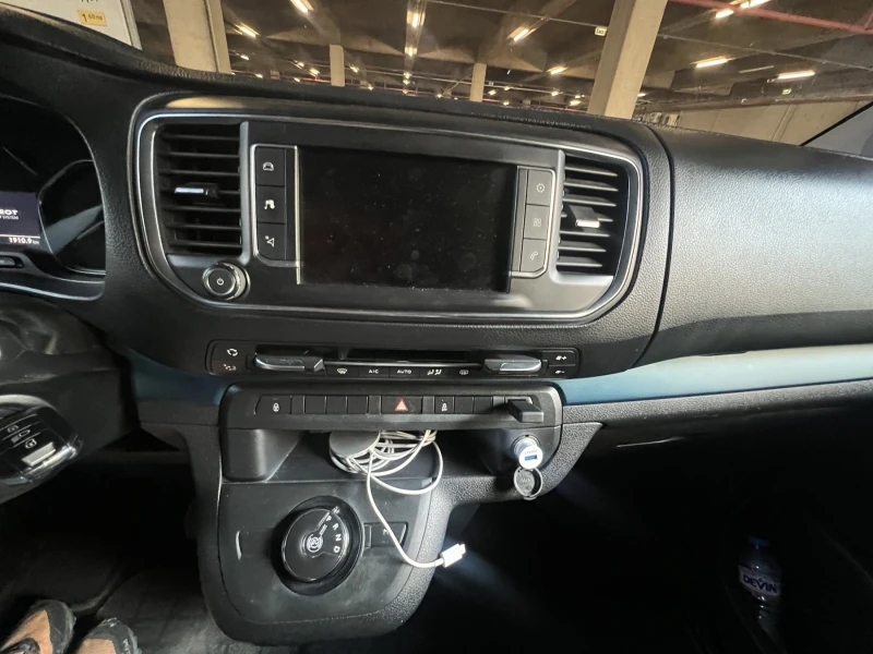 Peugeot Expert 2.0 HDI  9 места , снимка 9 - Бусове и автобуси - 51647135