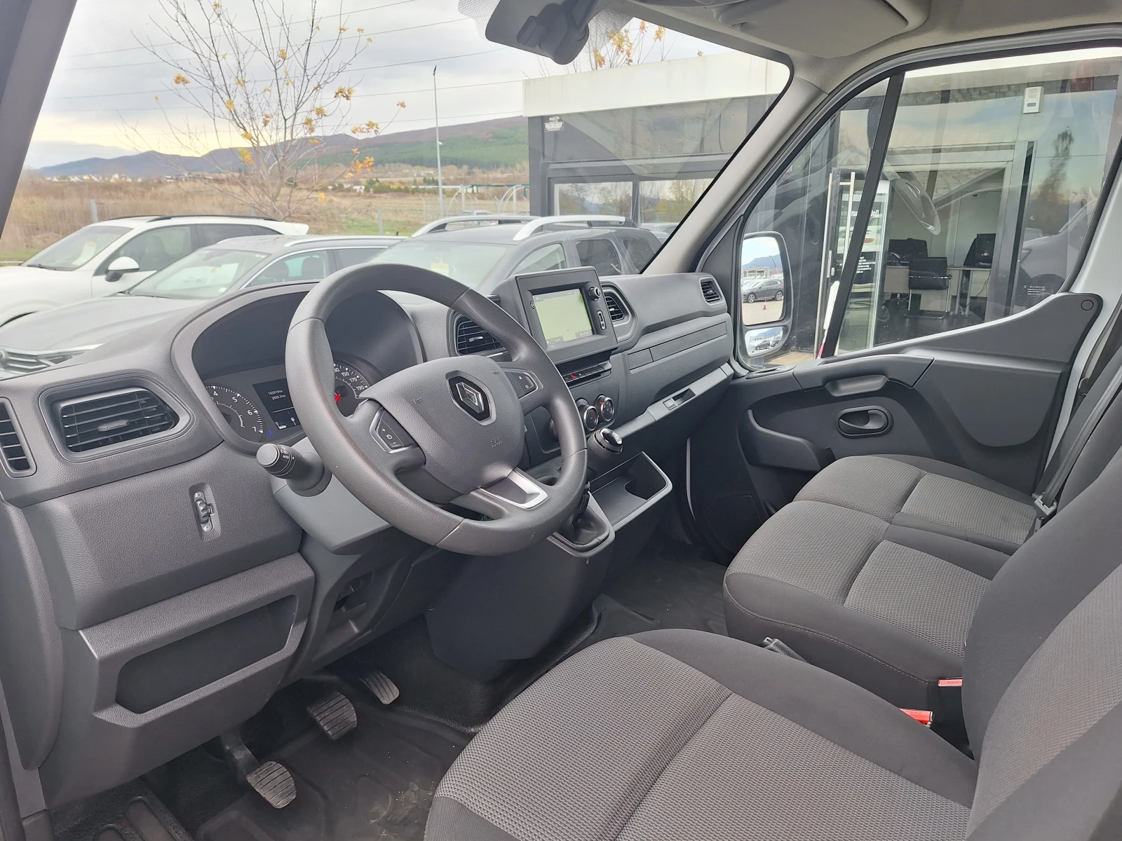 Renault Master L3H2 2.3dCi 135к.с. - изображение 10