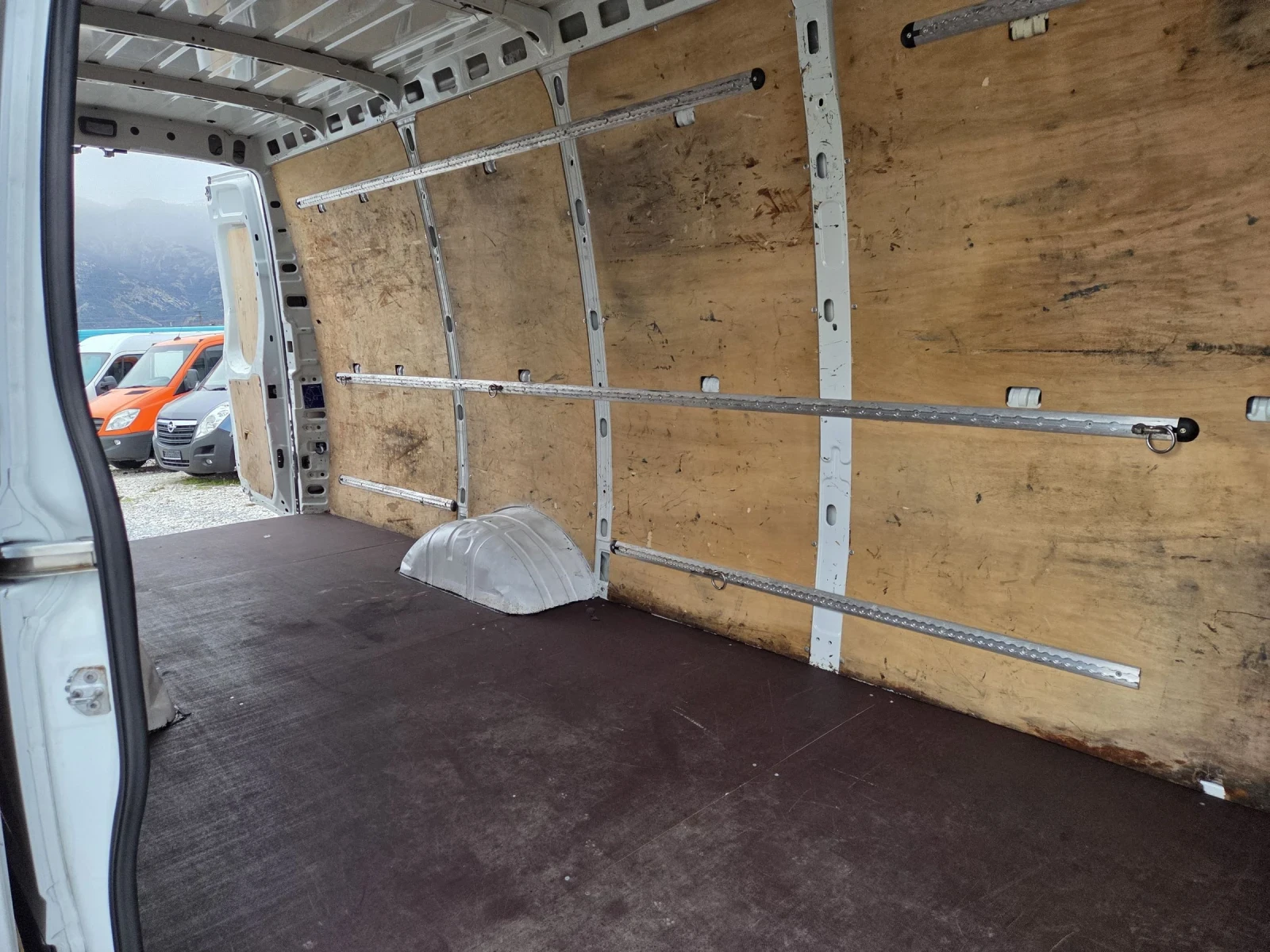 Iveco Daily 35C13, ����� , �����, �� 3.5 � / ������ | Mobile.bg � ����������� 15