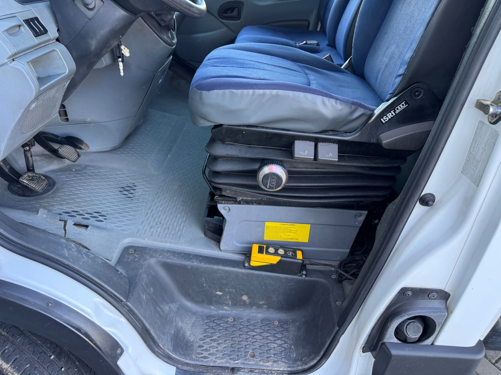 Iveco 3510 2, 3d ��������, 100ps, N1, "B" ���. | Mobile.bg � ����������� 15