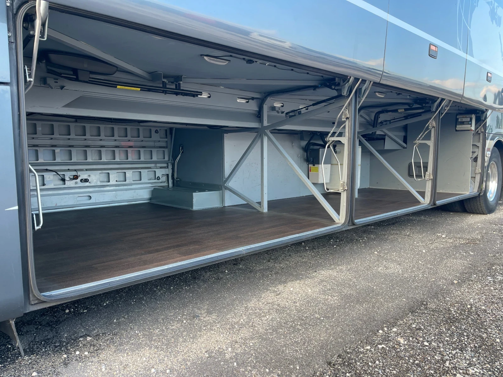 Setra S 516HD 55� | Mobile.bg � ����������� 13