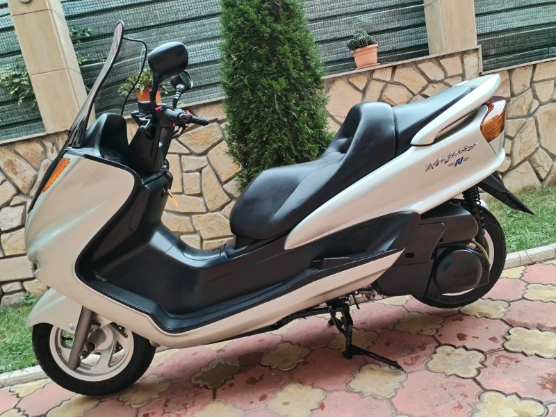 Yamaha Majesty 250 УНИКАТ!!! НОВ!!! , снимка 5 - Мотоциклети и мототехника - 51850077