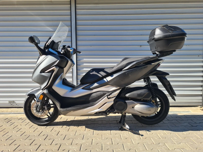 Honda Forza 300i ABS/TCS, снимка 5 - Мотоциклети и мототехника - 51990350