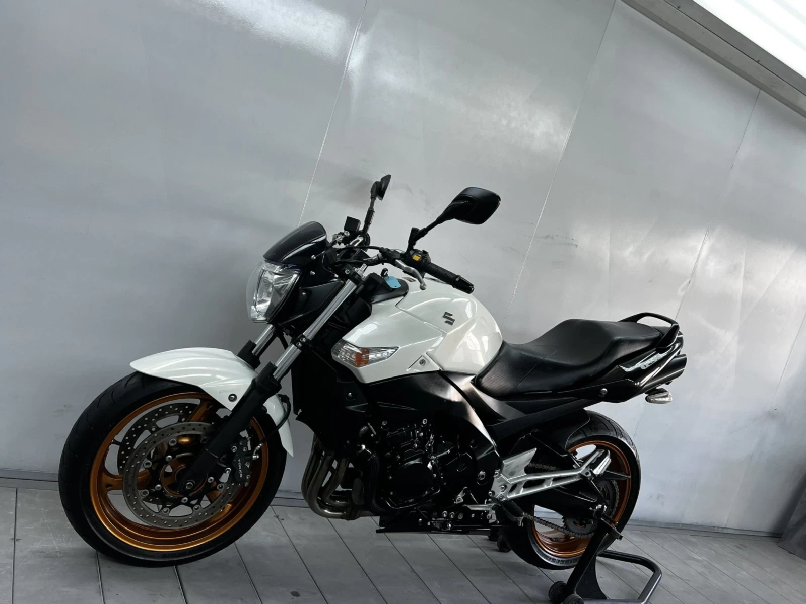 Suzuki Gsr  - изображение 10