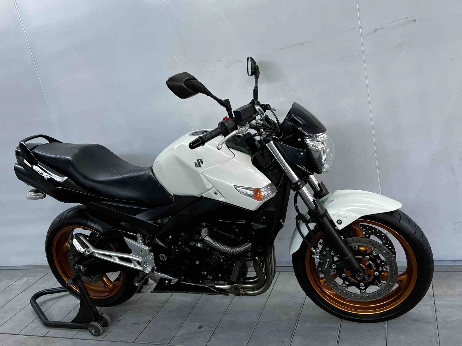 Suzuki Gsr  - изображение 3