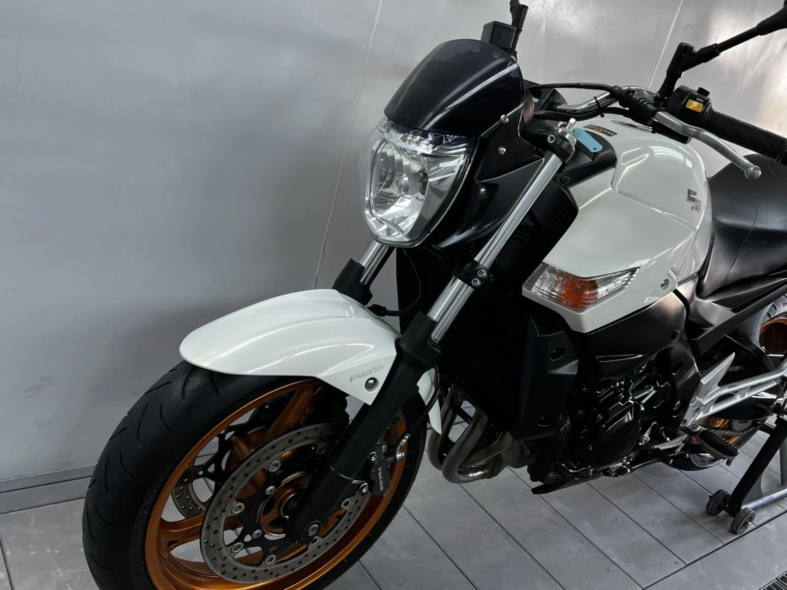 Suzuki Gsr  - изображение 9