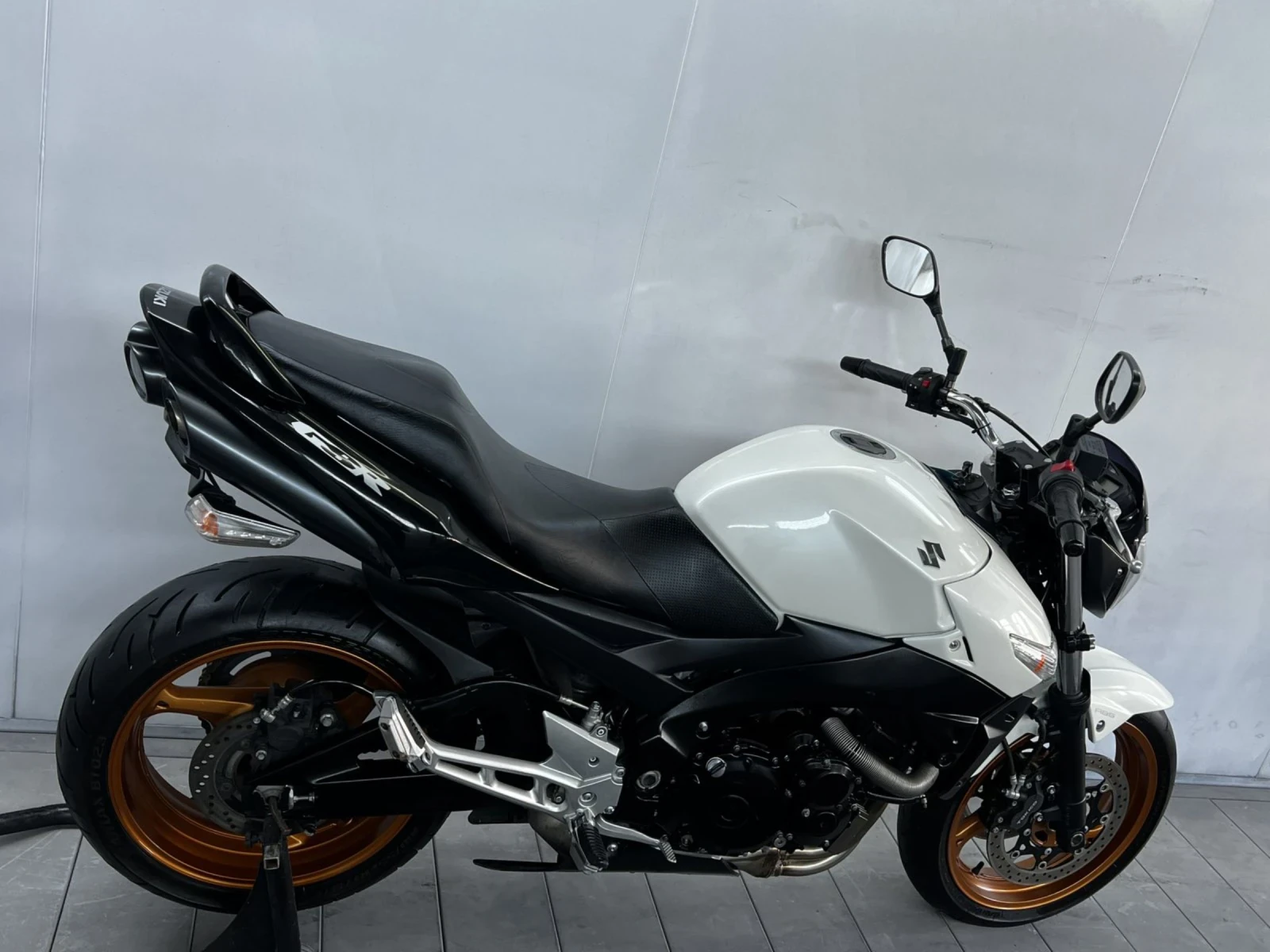 Suzuki Gsr  - изображение 4