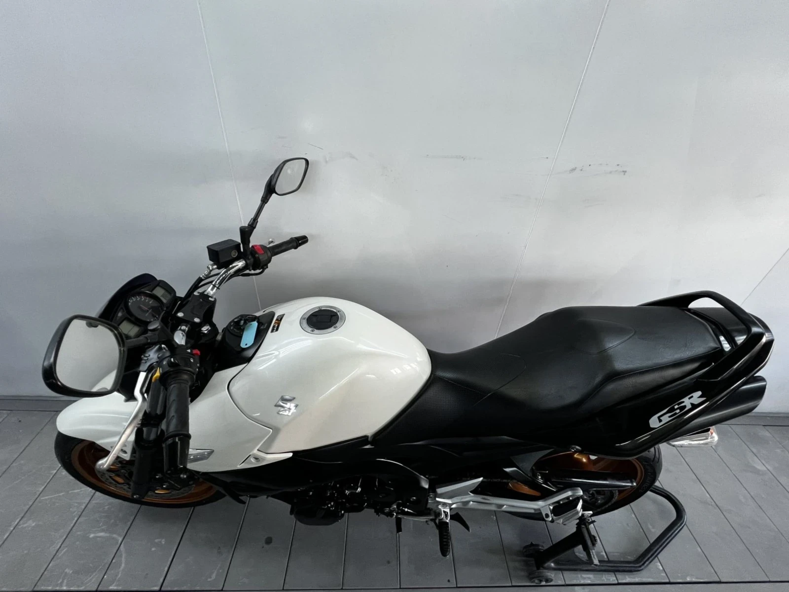 Suzuki Gsr  - изображение 8