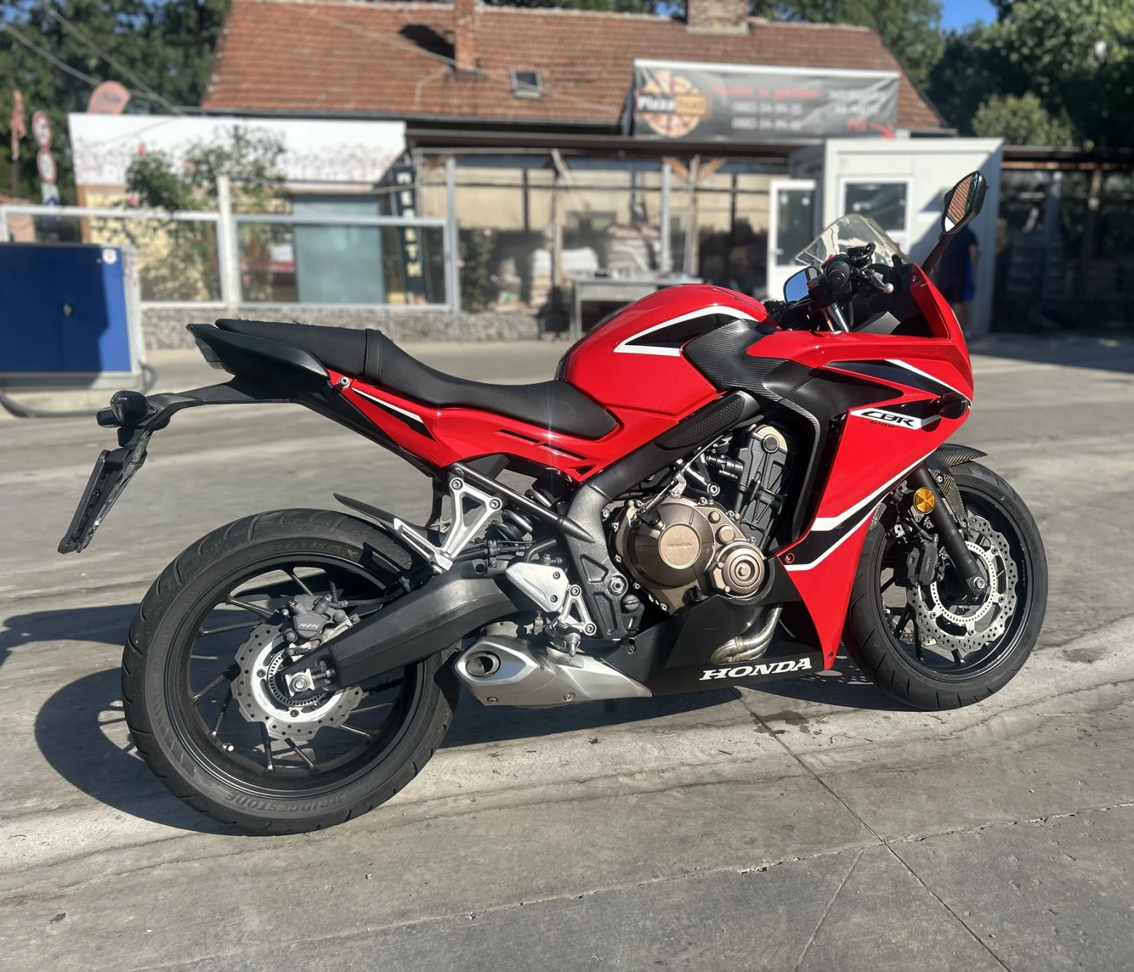 Honda Cbr 650F, снимка 2 - Мотоциклети и мототехника - 56160846