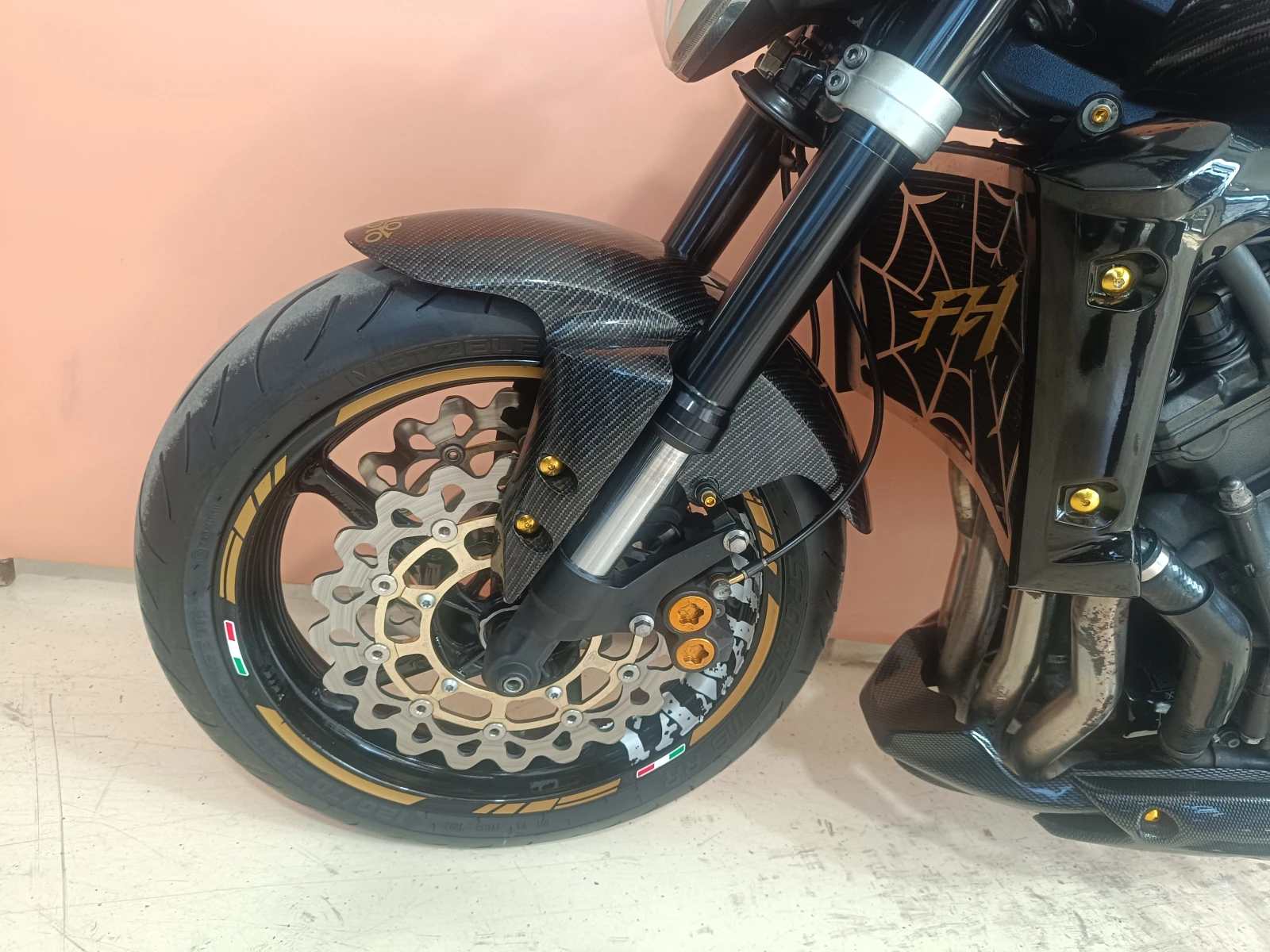 Yamaha FZ1, снимка 15 - Мотоциклети и мототехника - 56620523