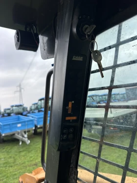 Мини челни товарачи Друга CASE 410 HIGH FLOW + ВИЛИЦИ, снимка 4