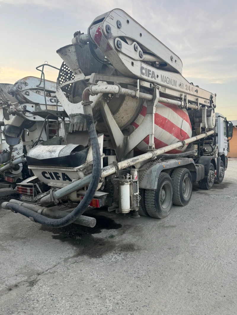 Бетон помпа Mercedes-Benz, снимка 5 - Индустриална техника - 51850822