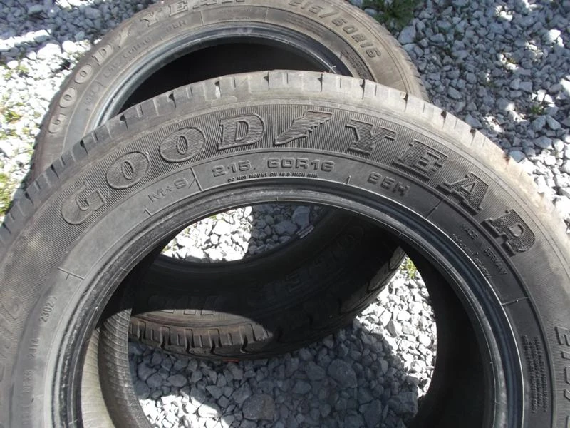 Гуми Летни 215/60R16, снимка 4 - Гуми и джанти - 21393068