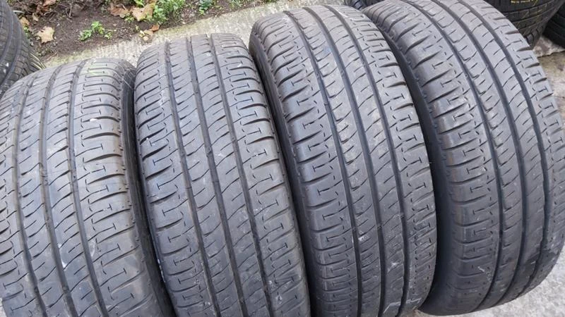 Гуми Летни 225/65R16, снимка 2 - Гуми и джанти - 27288806