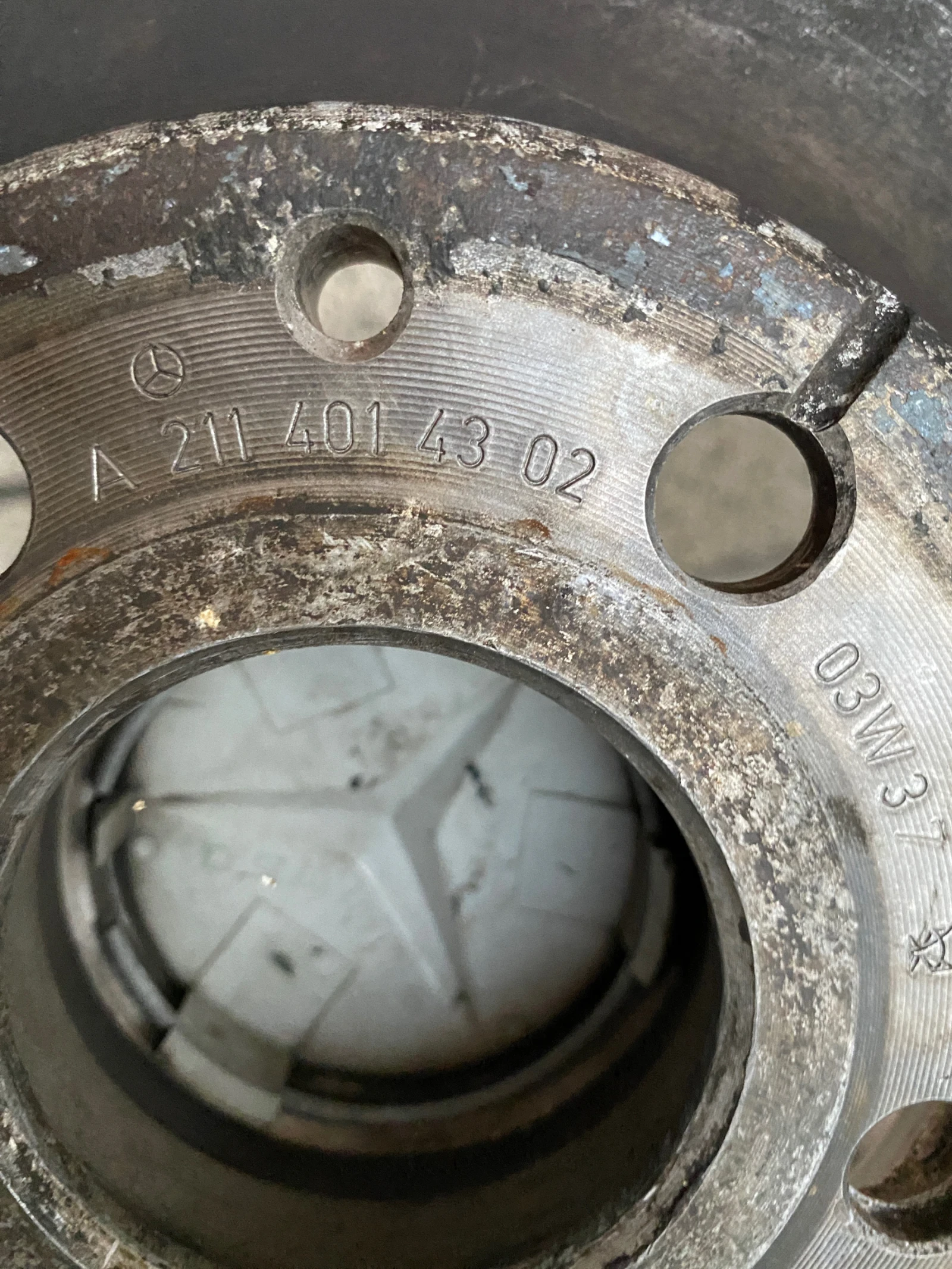 ���� � ������ 205/55R16 �� Mercedes-Benz | Mobile.bg � ����������� 4