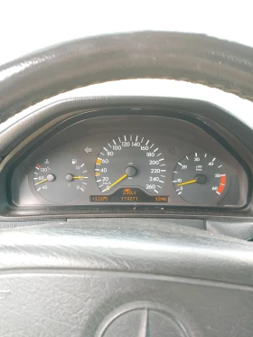 Mercedes-Benz E 250 W210 E250D, снимка 5