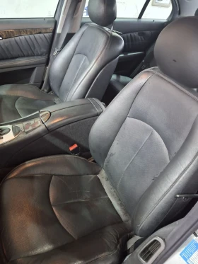 Mercedes-Benz E 320, снимка 11