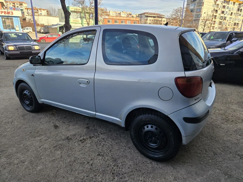 Toyota Yaris, снимка 4 - Автомобили и джипове - 48357583